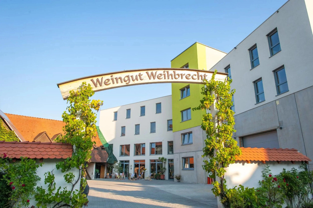 Weingut und Weinstube Weihbrecht