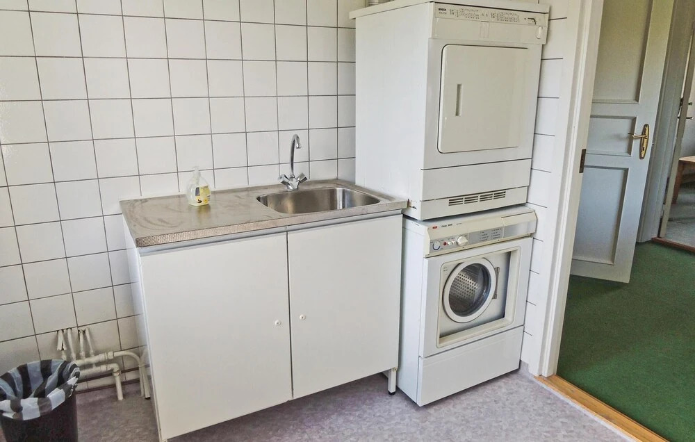 Nice Home In Urshult With Wifi