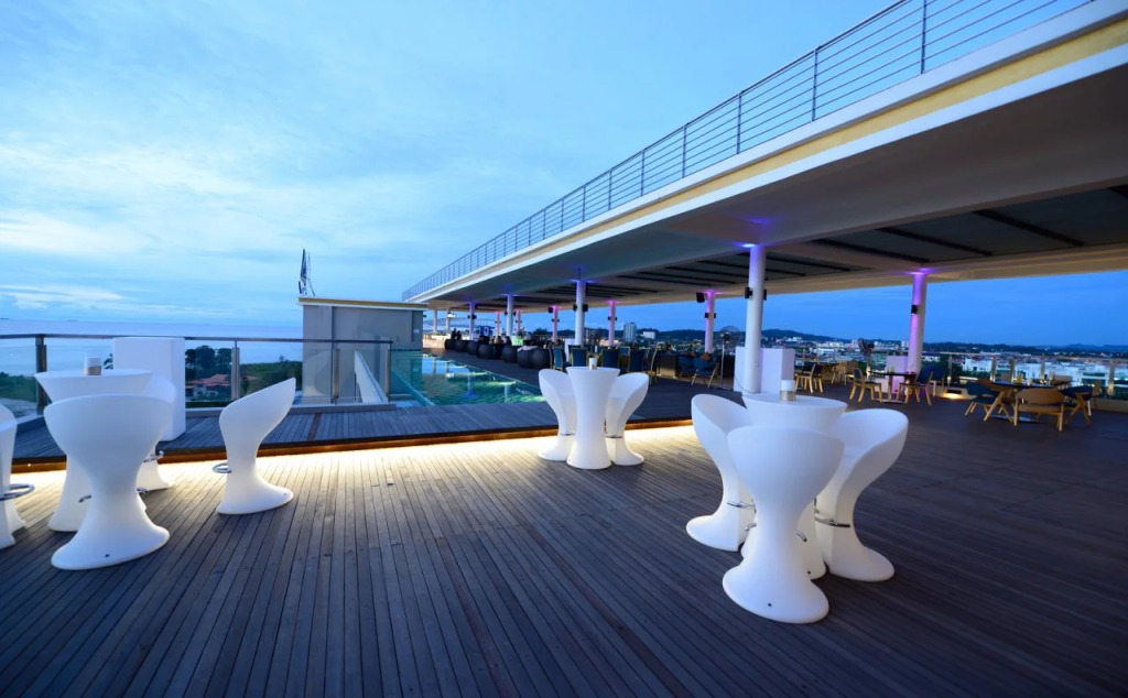 Goldenbay Hotel