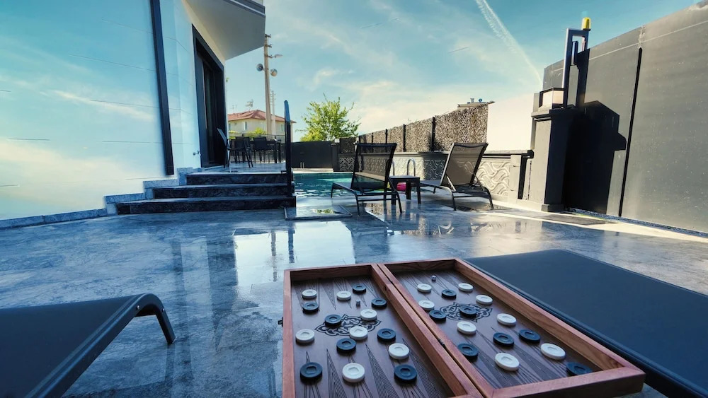 Serenity Villa