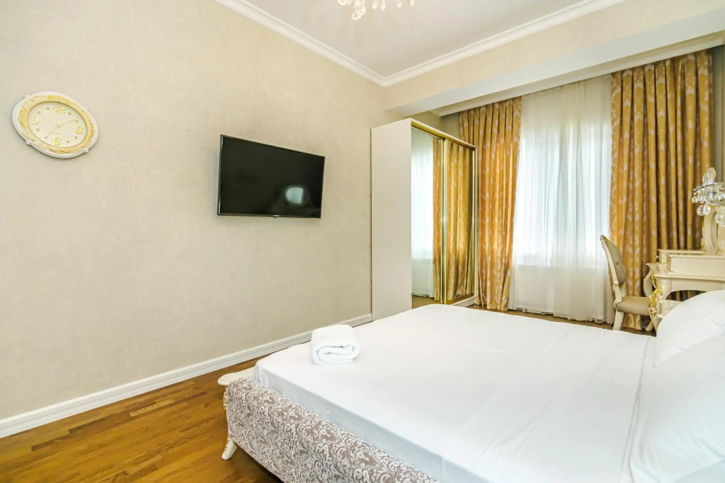 Buta Place VIP House 904