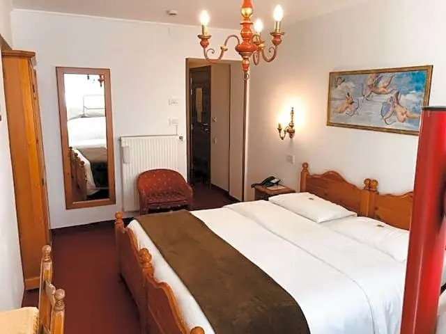 Hotel Paradiso