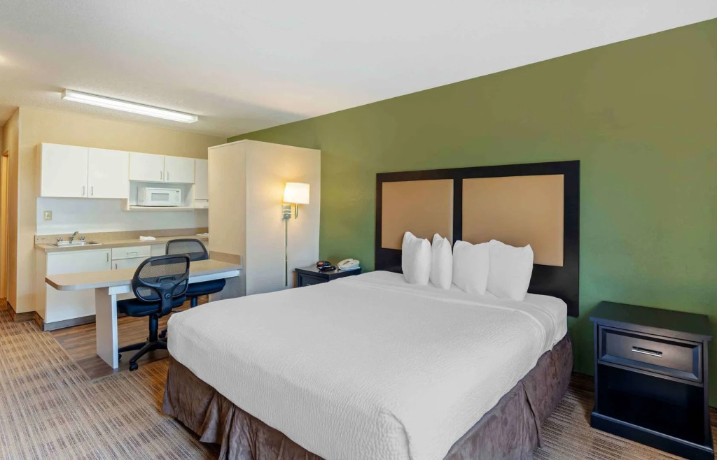 Extended Stay America Select Suites - Chicago - Rolling Meadows