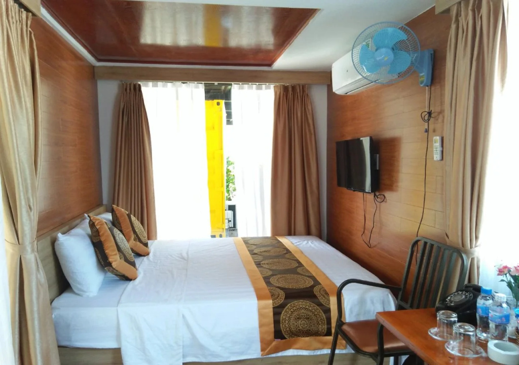 Why Not Hostel