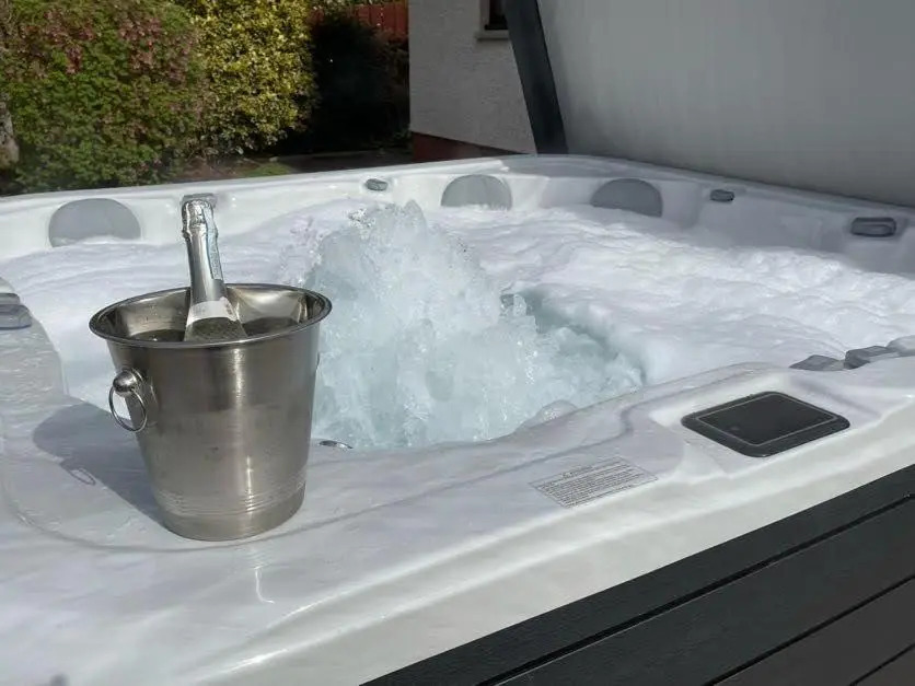 Relax at the Blue Spa House in the Highlands