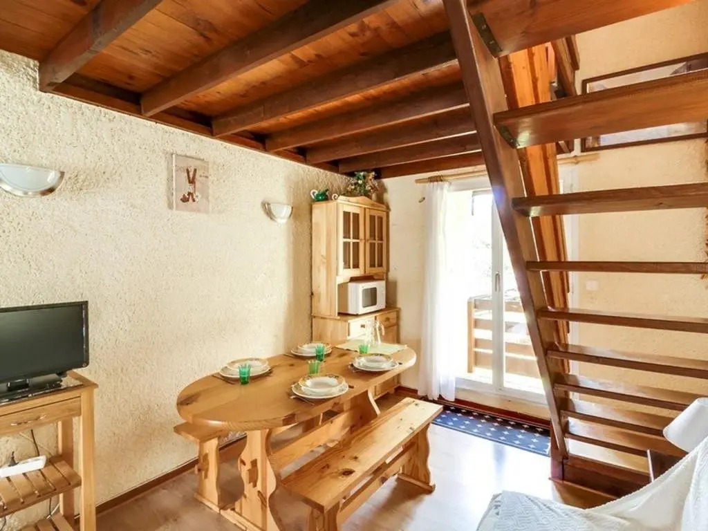 Appartement Cauterets, 1 Pièce, 5 Personnes - Fr-1-401-67