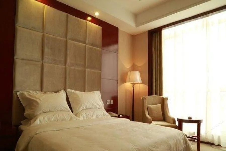 Huihao Business Hotel