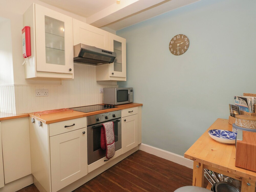 Flat 4 Tower House
