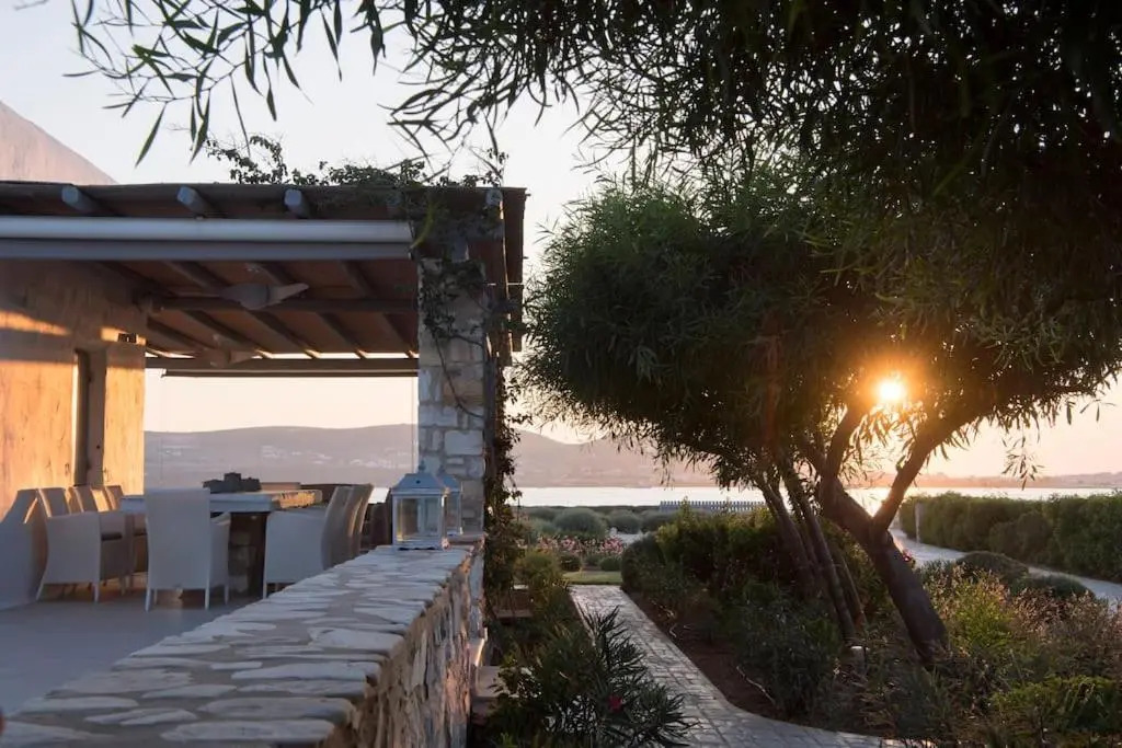Sunray Pounta Paros Beachfront Villa near Kitesurf