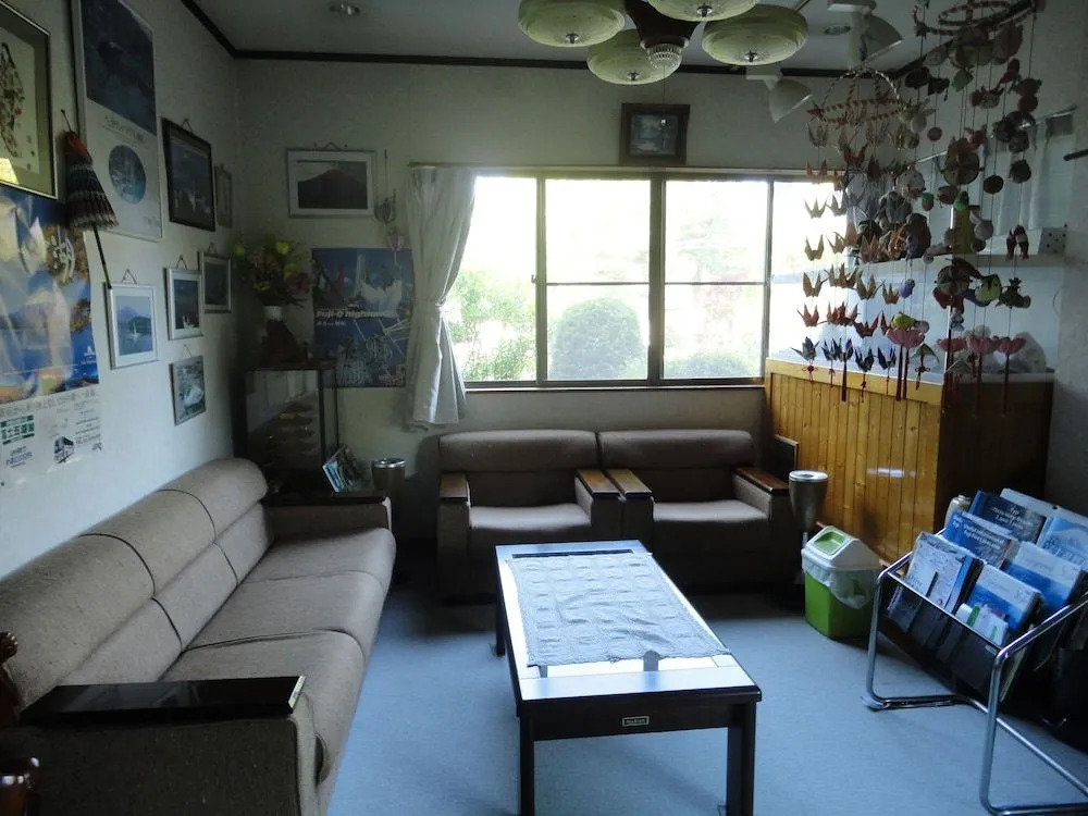 Yamanouchi Guest House