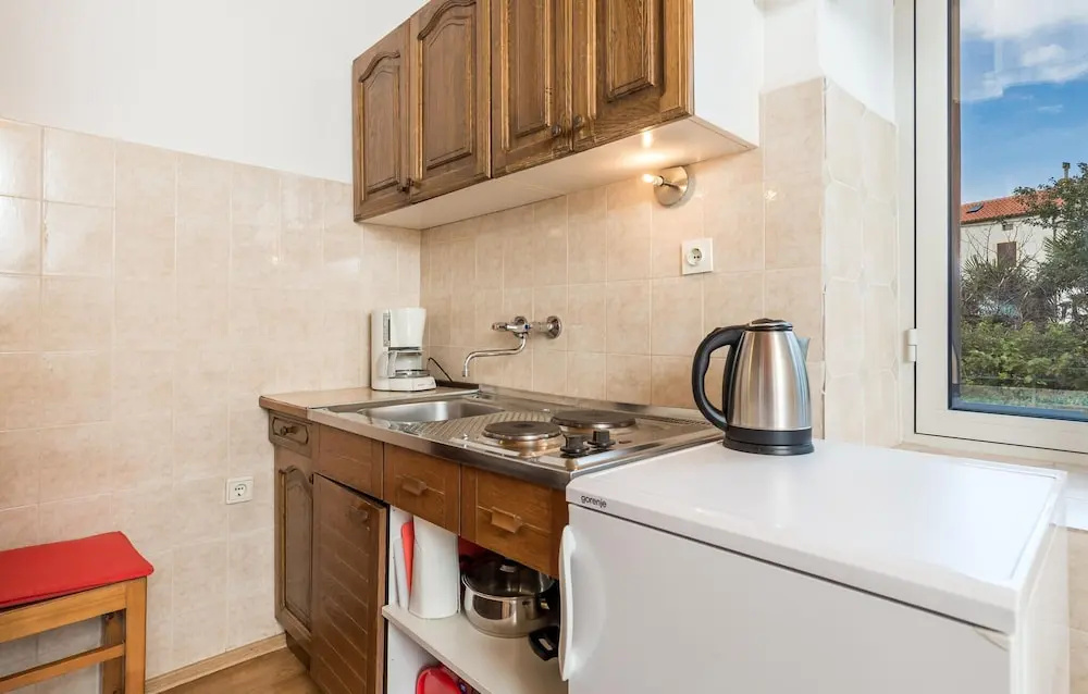 Beautiful Apartment in Omisalj With Wifi