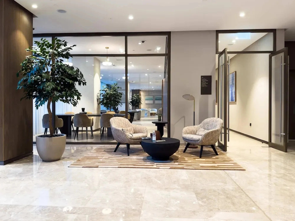 One Lux Stay Grande Signature Residences