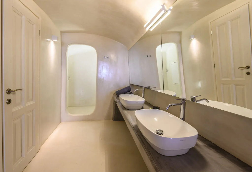 Luxury Heavens Santorini