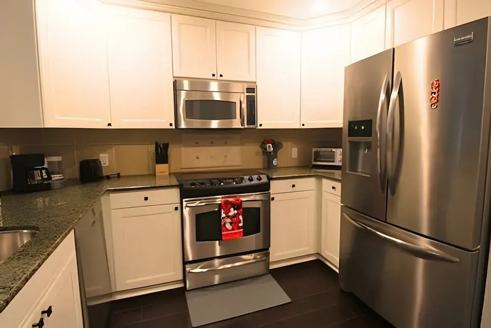 Modern 3BD Retreat 10 Guests Near Disney