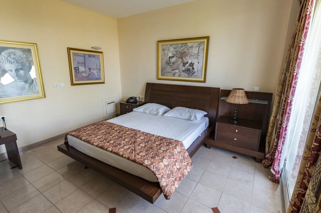 Dolphin Resort & Conference