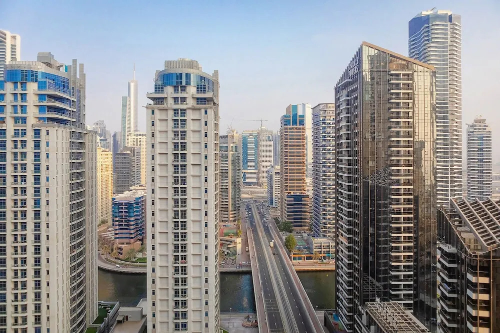 2BR apartment 2 minutes to beach Amwaj 4