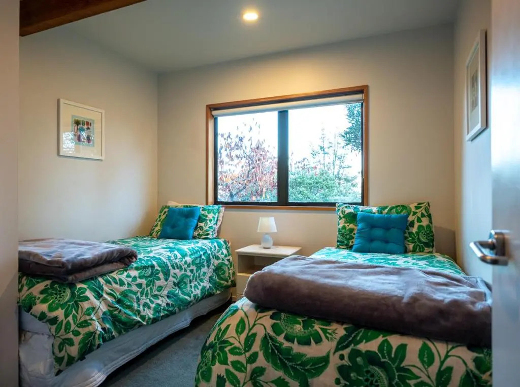 6 Oregon Heights