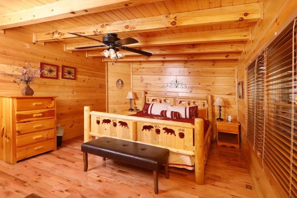 Amazing Grace - Two Bedroom Cabin