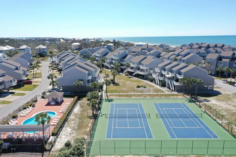 Barrier Dunes 416 - 67 Cape Escape I