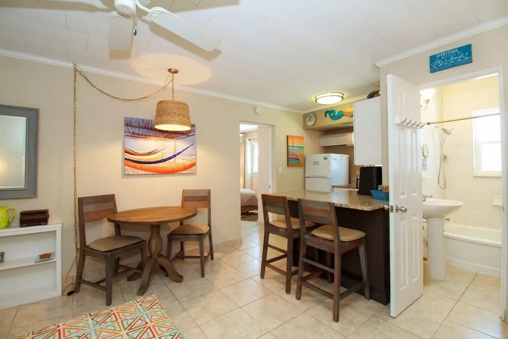 Tropic Terrace #45 - Beachfront Rental 1 Bedroom Condo by Redawning