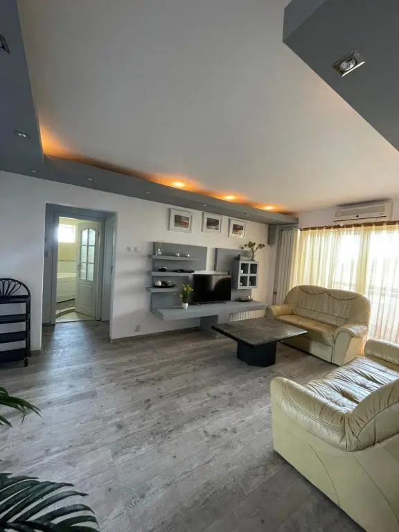 Lovely 3 bedrooms Apartament