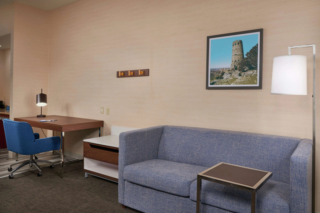 Hampton Inn & Suites Phoenix-Surprise