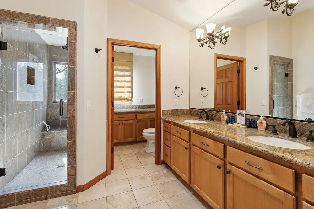 Better at the Lake - Lakefront with Gorgeous Views and a Private Dock by Yosemite Region Resorts