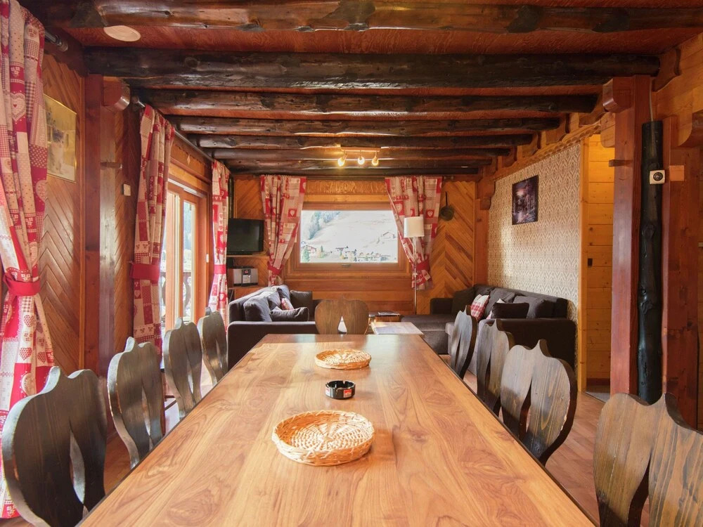 Comfortable, Detached Holiday Home for Nine People Near Les Gets