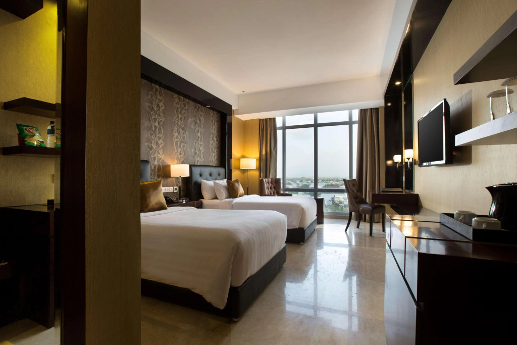 Grand Mercure Solo Baru