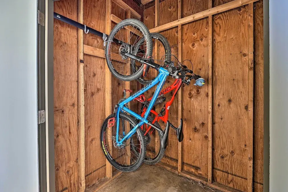 Hike, Bike & Unwind: Bella Vista Family Home!
