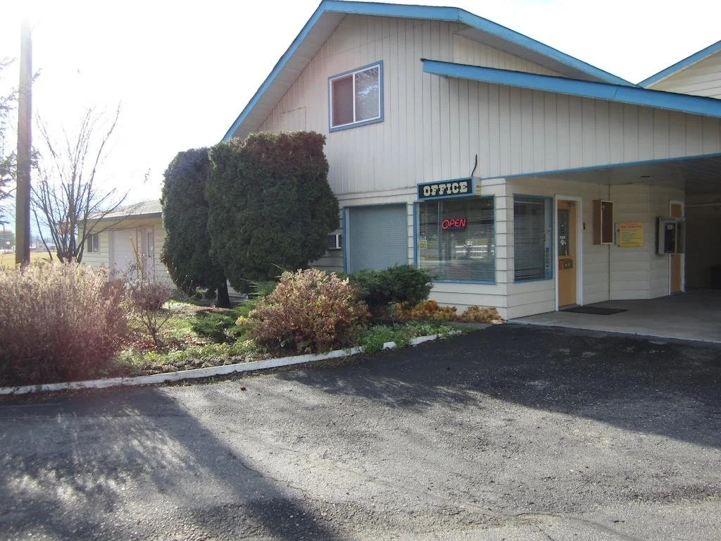 Y-5 Motel