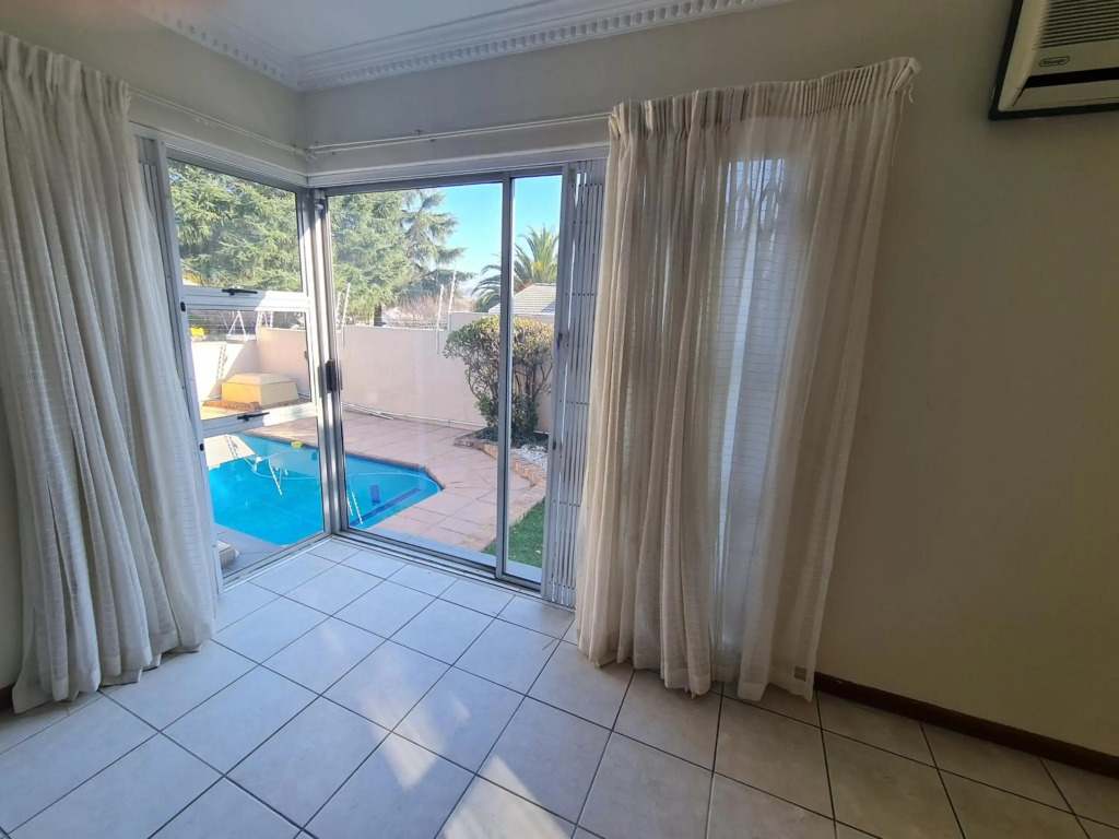 Luxurious Private Apartment With A Pool & Jaccuzi