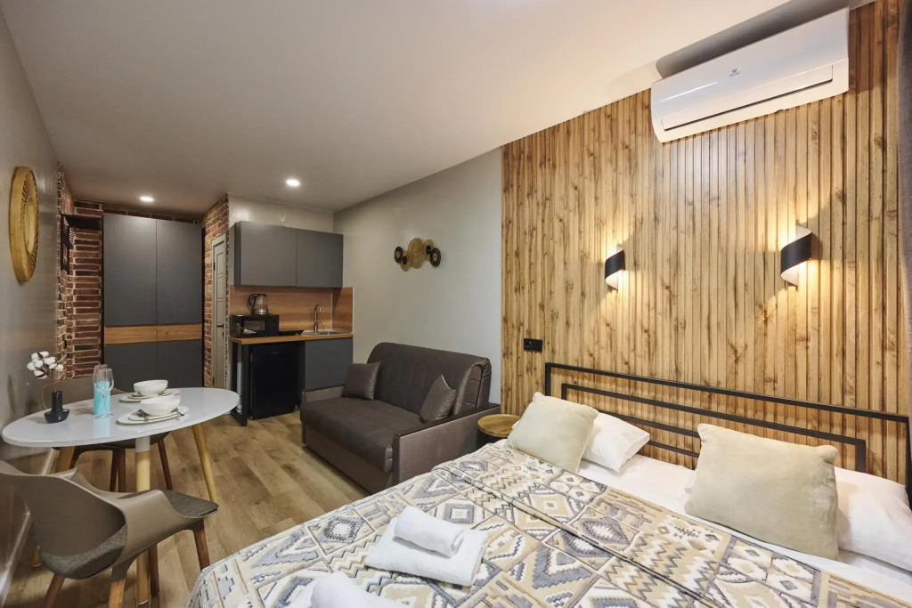 MOKO Apartments на улице Новоостаповская 20