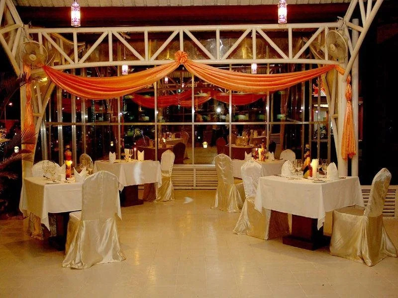 Hotel Golden Land