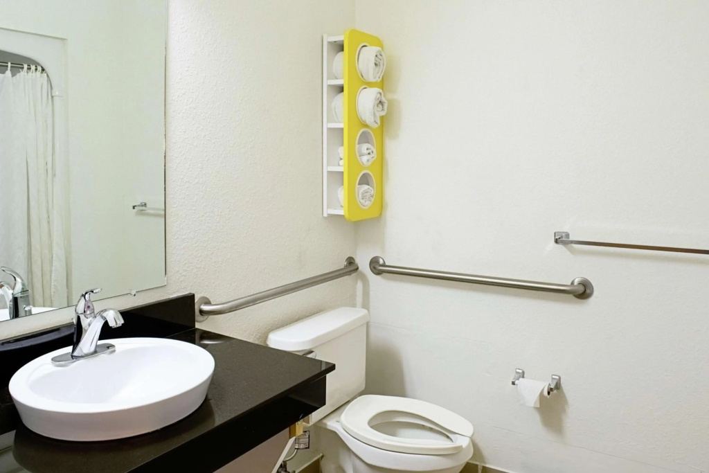 Motel 6-Seymour, IN - North