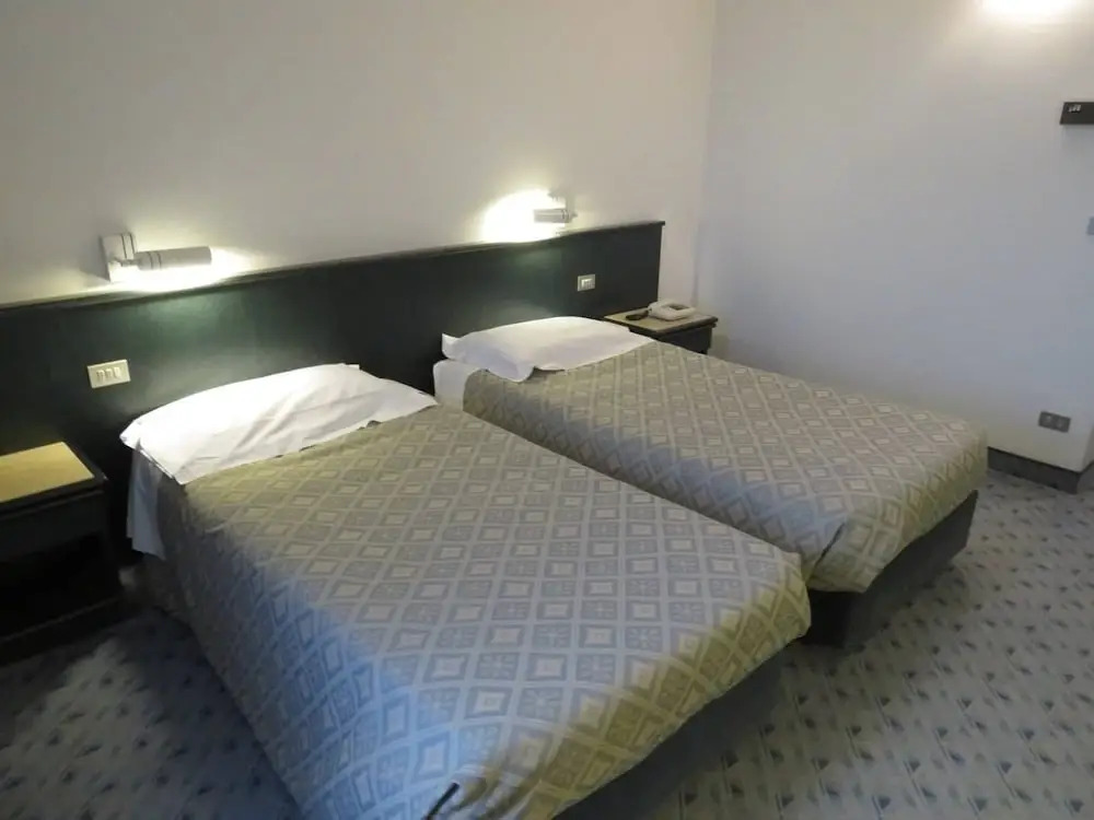 Hotel Turandot-Osteria-Pizzeria "Nanni"