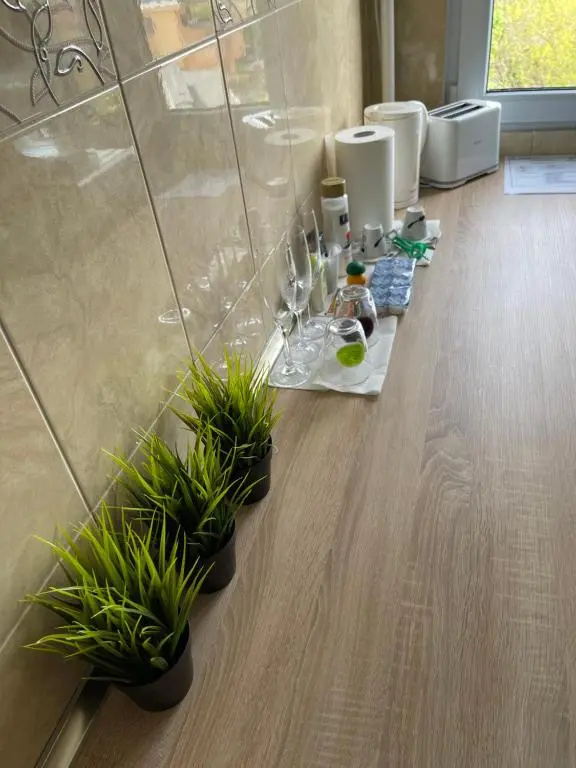 Garsoniera-STUDIO Oxygen-40mp nou DIRECT in plaminul verde al Parcului National ! Parcare privata doar cu rezervare in limita locurilor disponibile ! PROPRIETATE IN REGIM HOTELIEP - NU ARE BUCATARIE !