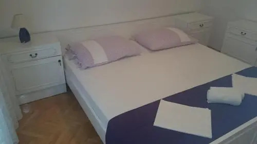 Apartments Ćulav
