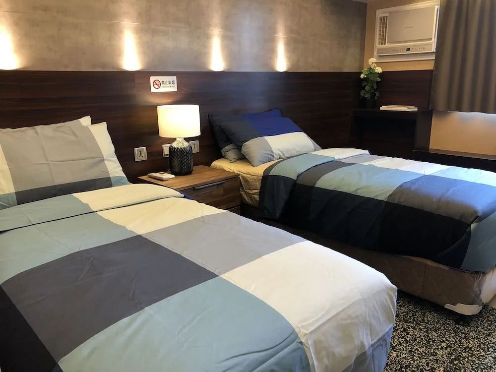 Jun's Twin Bed at City Center CEBU - Adults Only