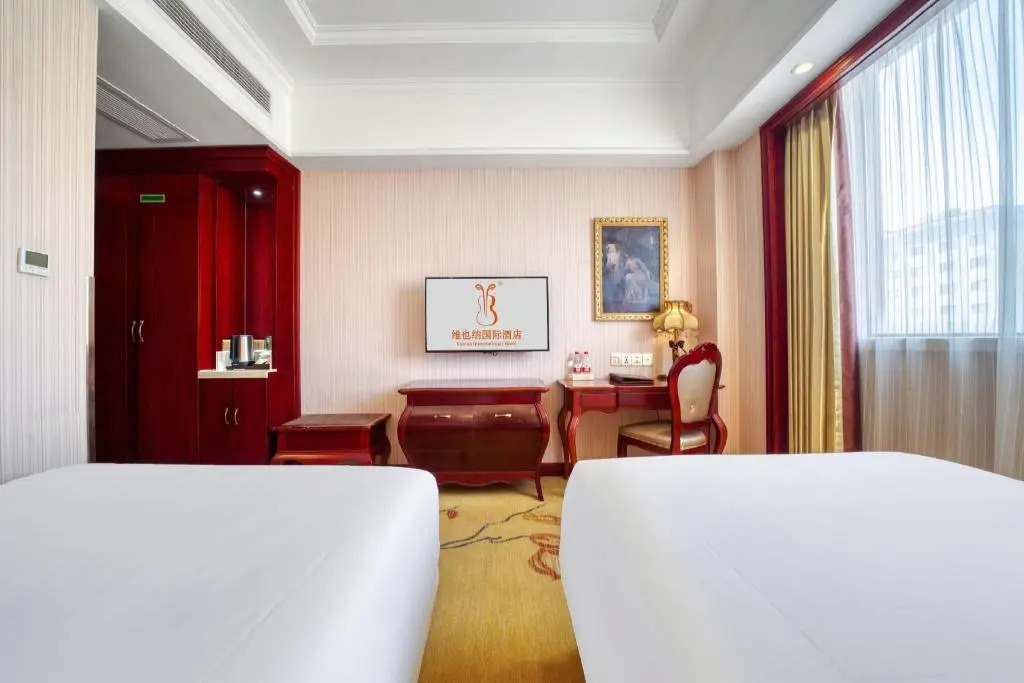 Vienna International Hotel Shanghai International Tourism and Resorts Zone