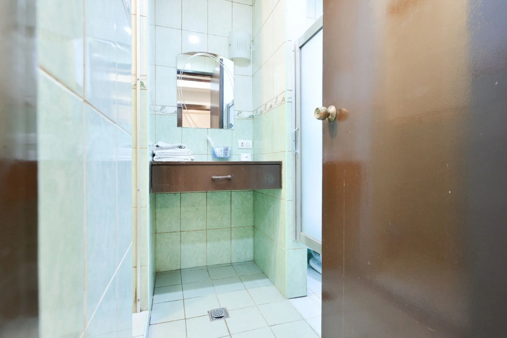 Amax Inn Makati