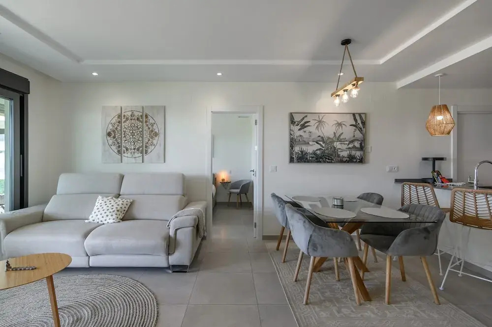 Seafront Apartment in Isla Canela