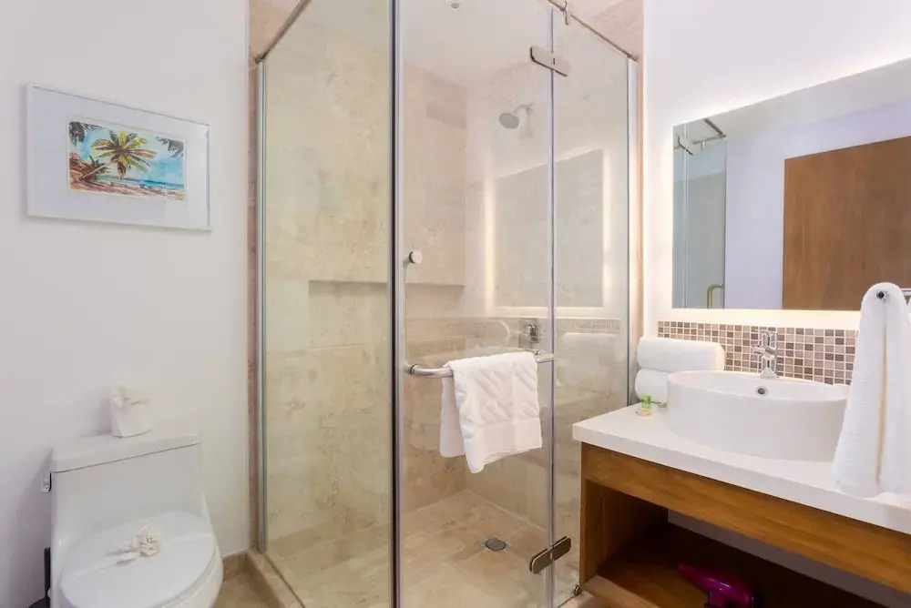 New Condo In Nice Vacation Complex - 5 People