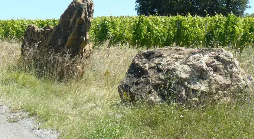 La Pierre Rouge