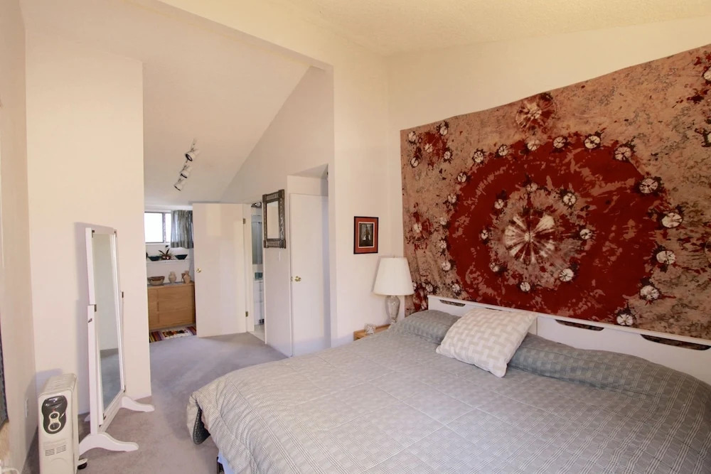 Kings Crossing #6 2 Bedrooms 2 Bathrooms Townhouse