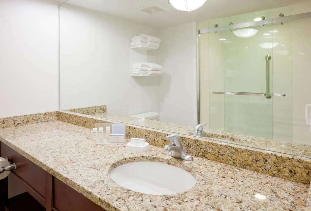 Hampton Inn Duluth-Canal Park