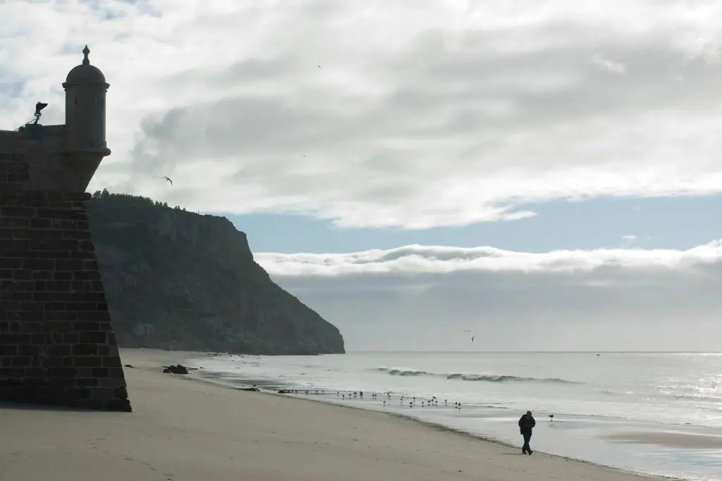 Sesimbra 99 - T2 Apartment