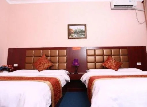 Xianyang Huang Long Express Inn