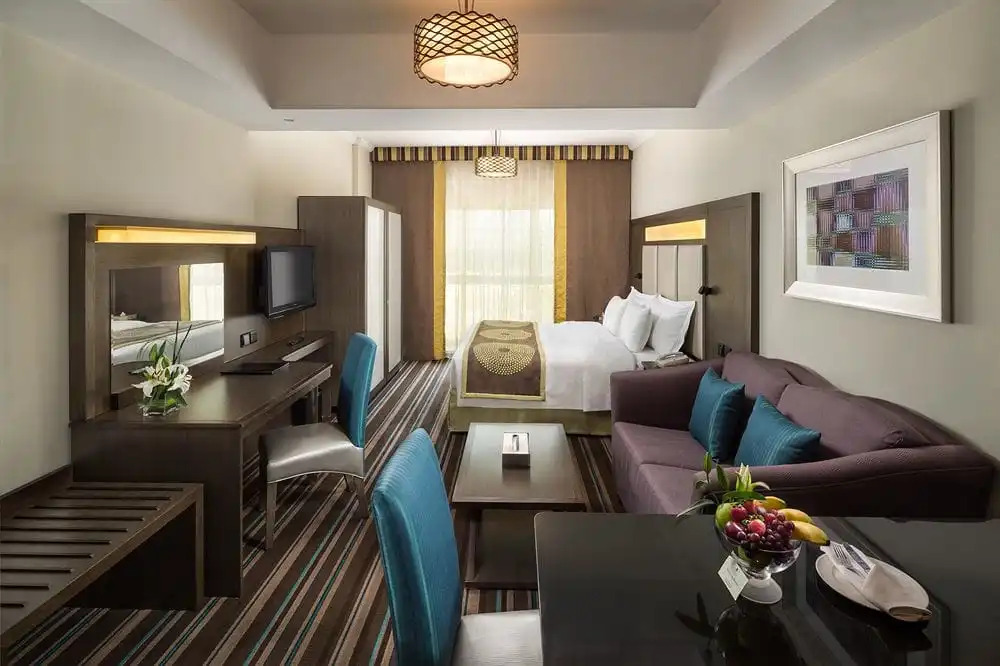 Savoy Crest Hotel Apartments