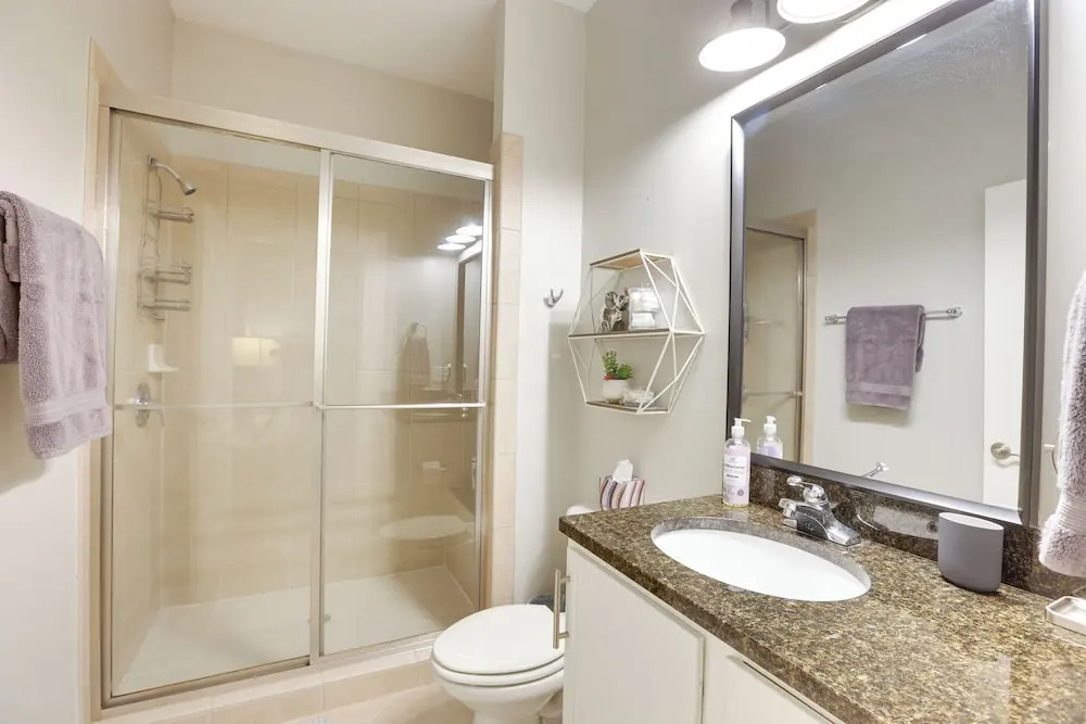 Tuscaloosa Condo: Steps to Bryant-denny Stadium!